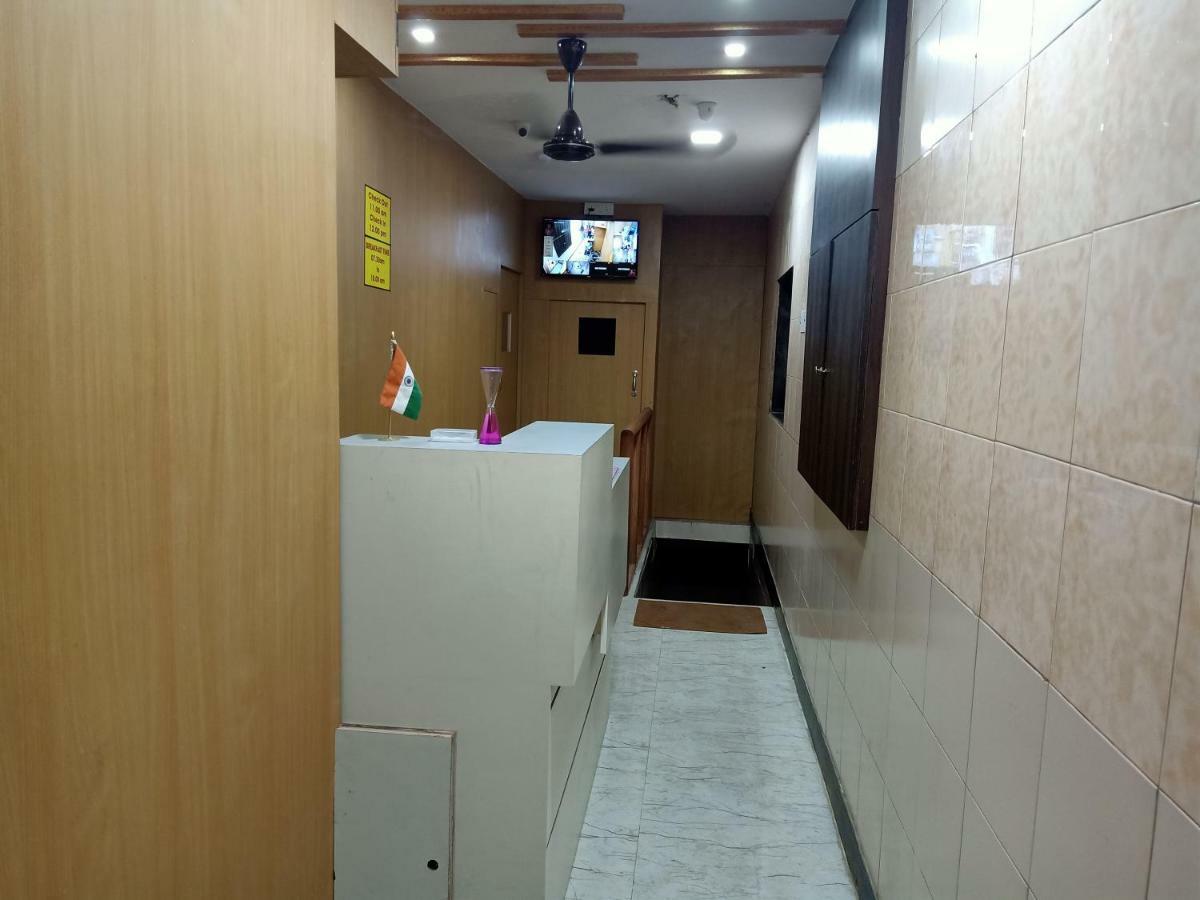 Mabrook Dormitory Mumbai Exterior foto
