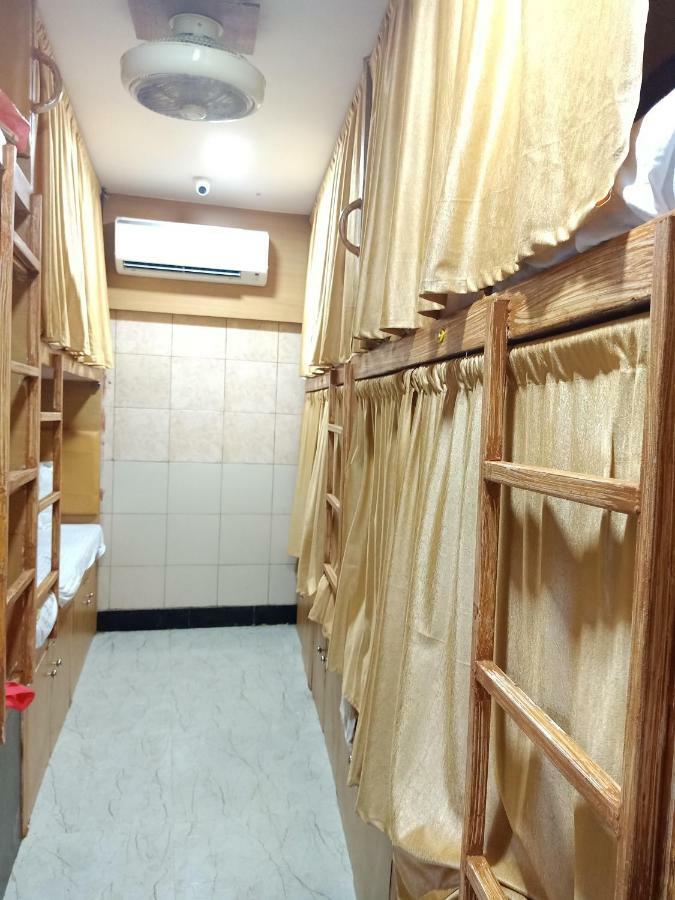 Mabrook Dormitory Mumbai Exterior foto